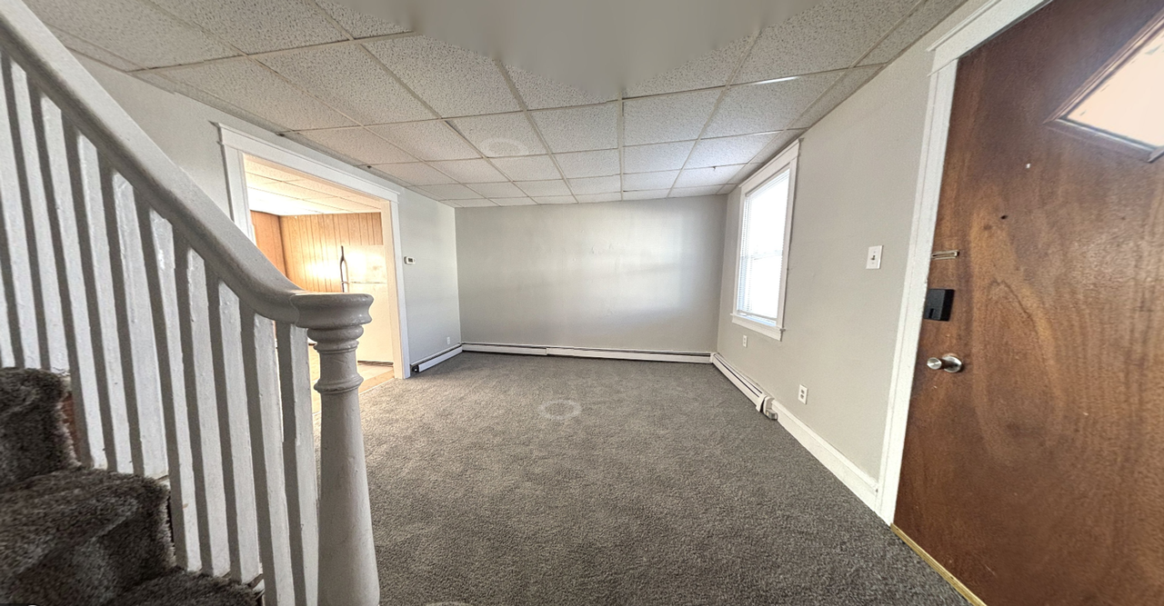 7010 Emerson Ave - Photo 4 of 14