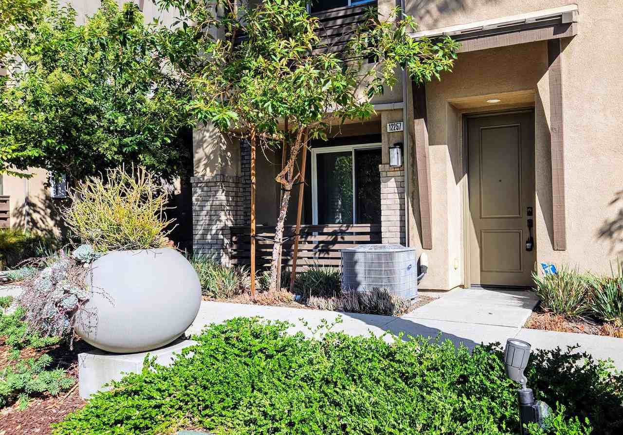 12257 Cielo Dr - Photo 2 of 28