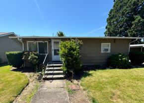 1785 Park Ave Ne - Photo 1 of 1