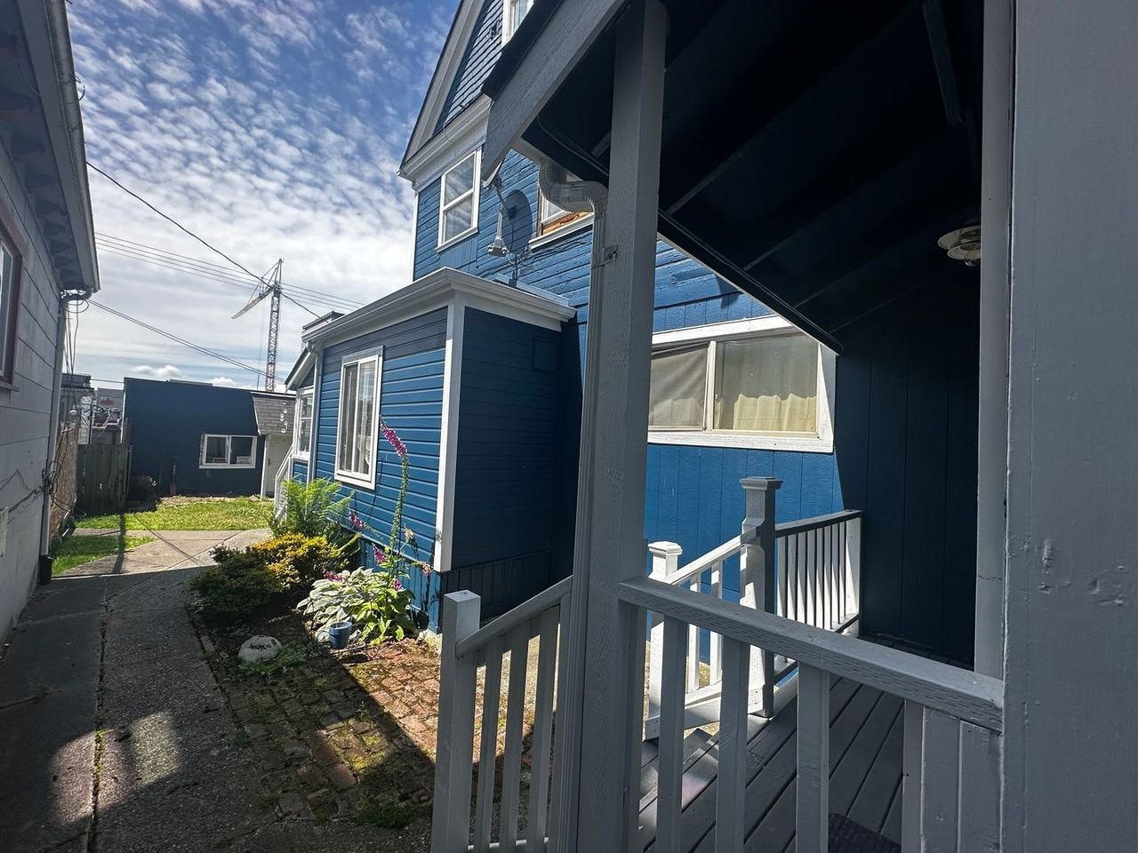 2922 Hoyt Ave #201 - Photo 6 of 8