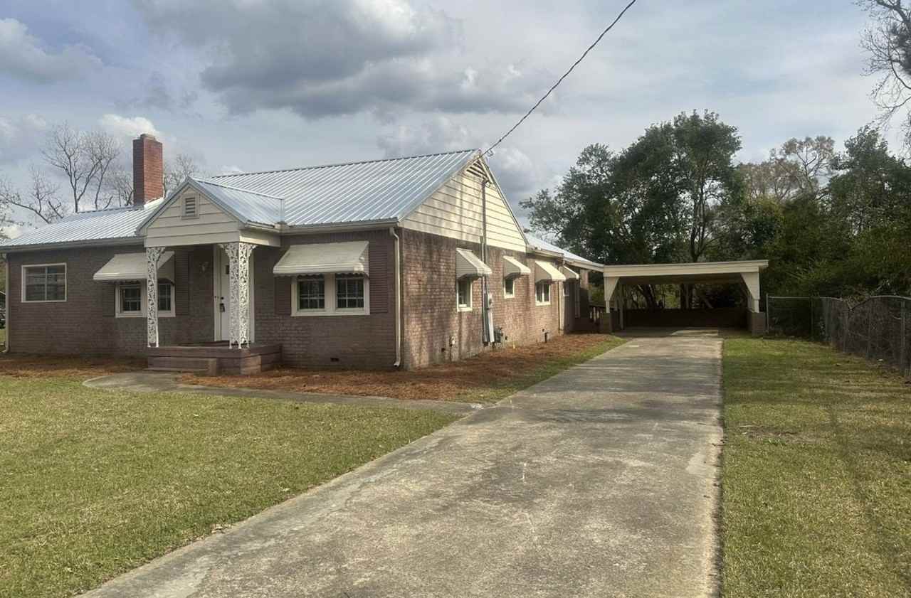 65 65 3 3RD ST - Photo 2 of 17