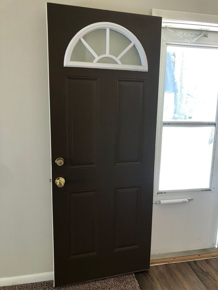 WHISPERING OAKS - Photo 3 of 31