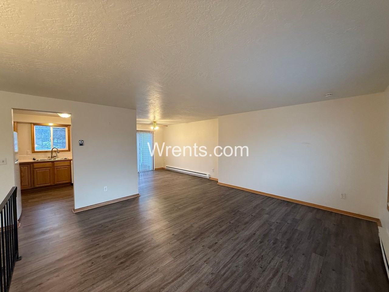 11923 E Railroad Cir - Photo 6 of 25