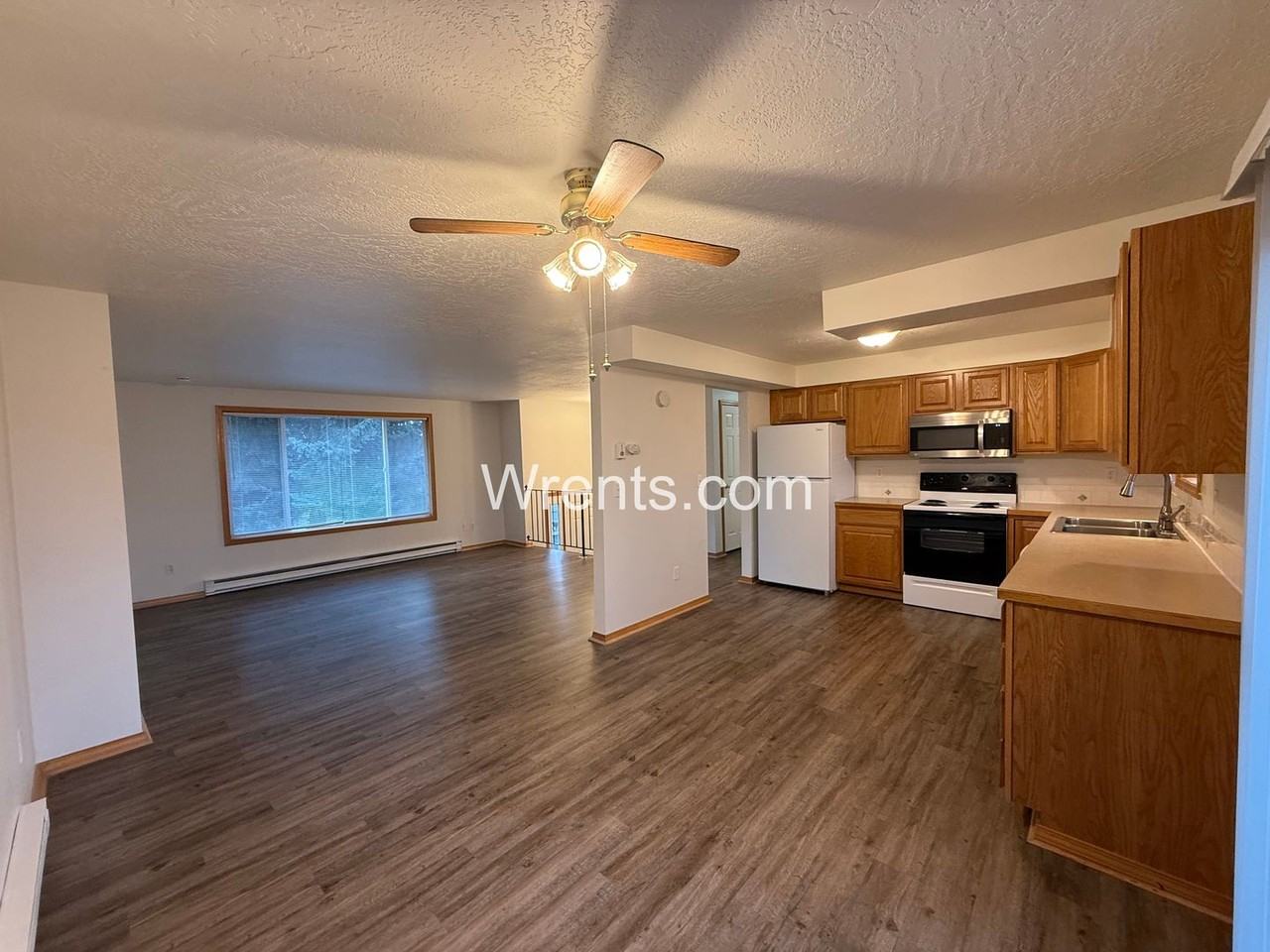 11923 E Railroad Cir - Photo 6 of 22