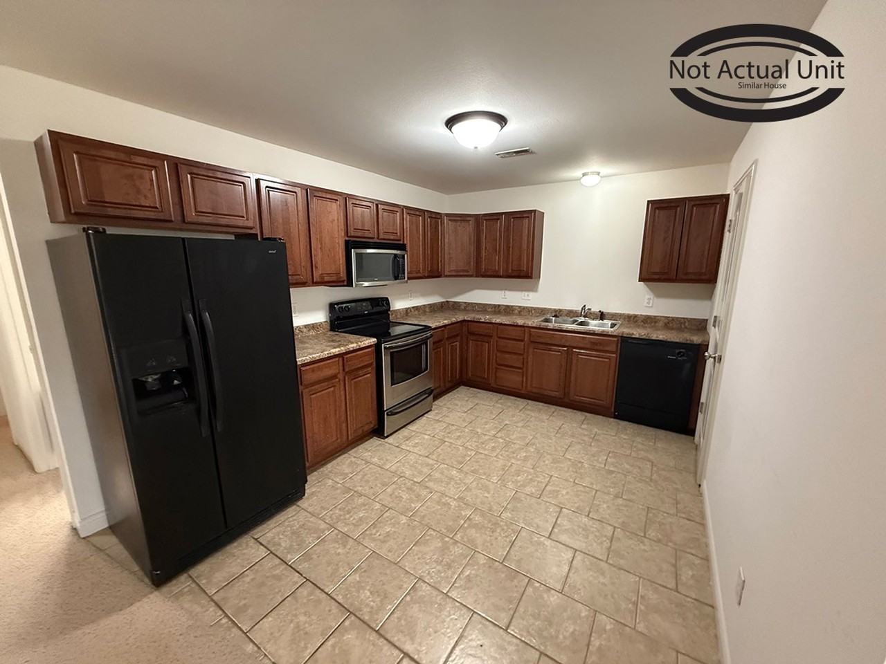 7437 Noah Ct - Photo 5 of 17