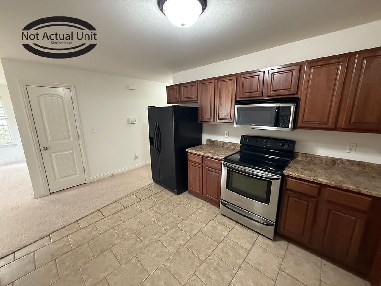 7437 Noah Ct - Photo 6 of 17