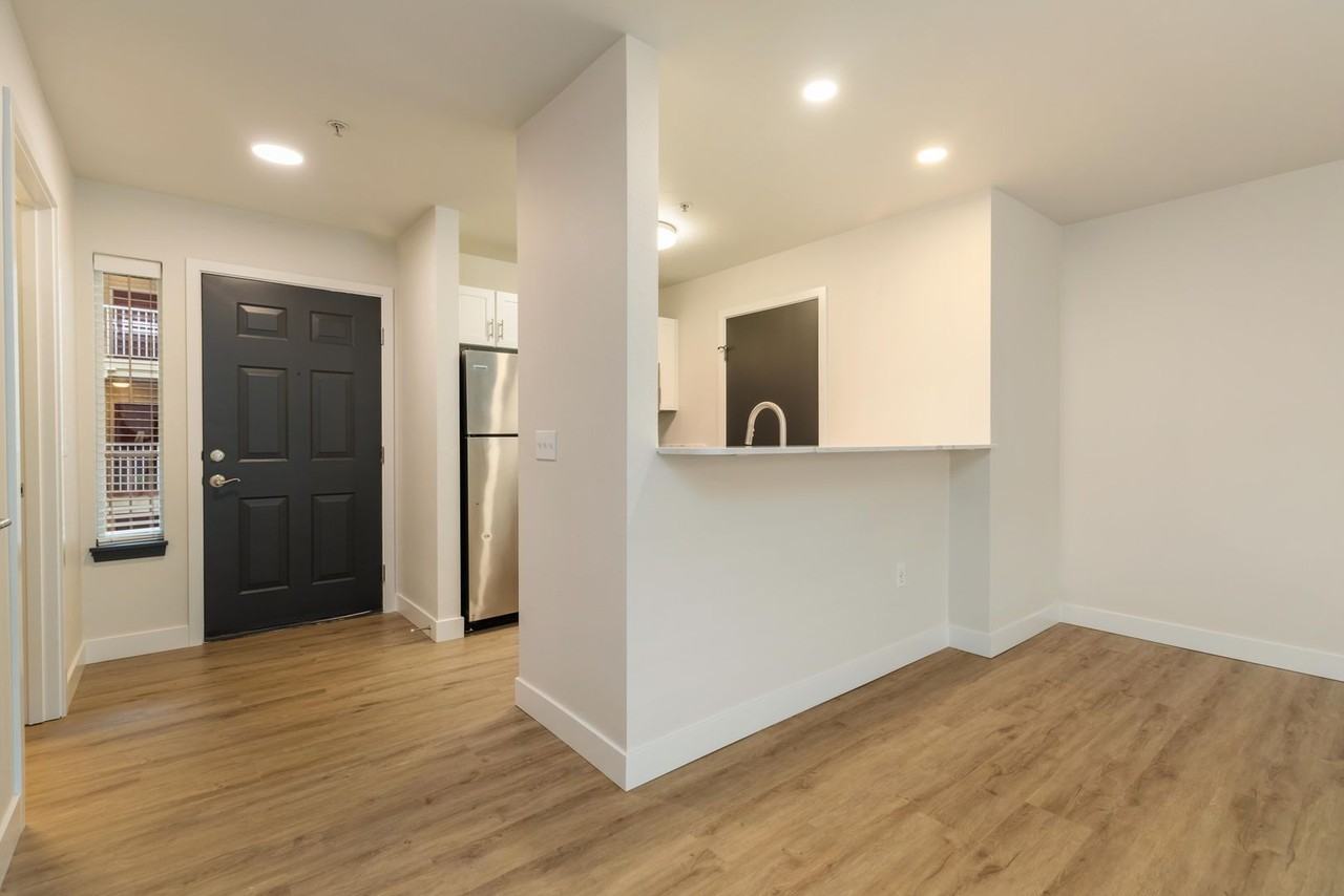 St. Theodore Apartments on Roosevelt! - Photo 7 of 38