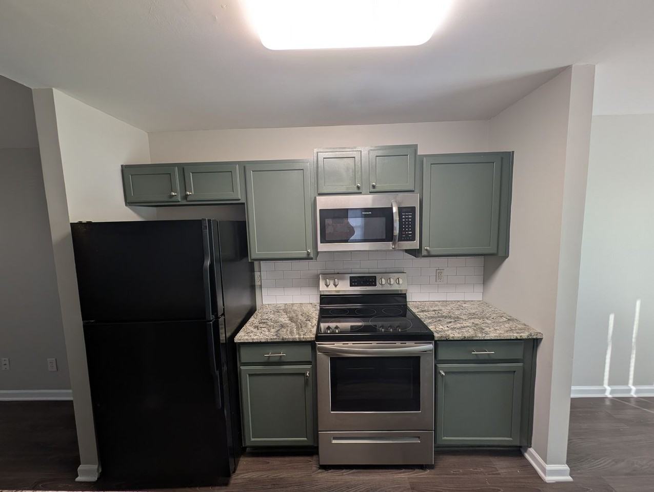 2831 Mayfair Ave - Photo 3 of 21