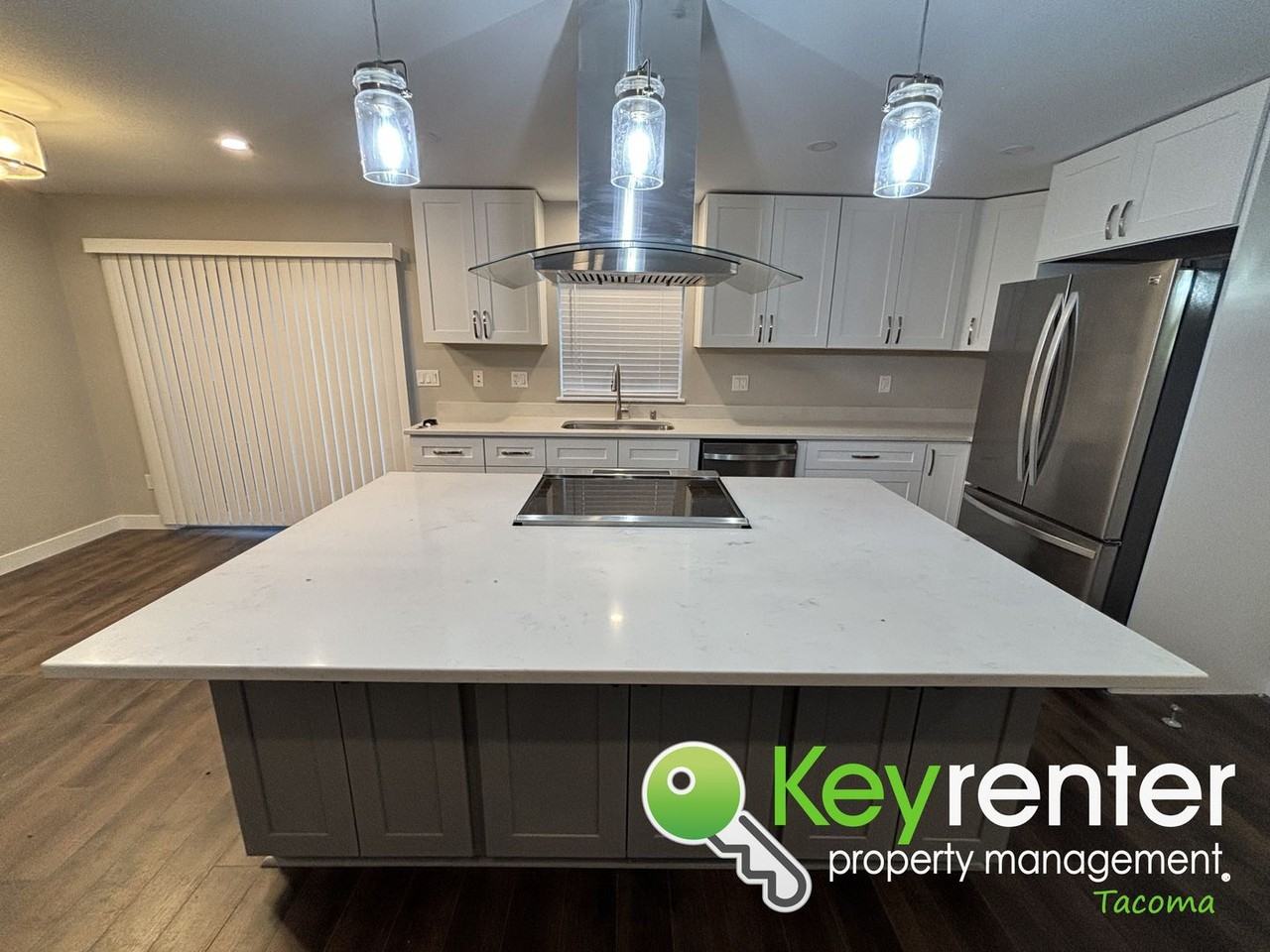 1505 S 81st St - Photo 5 of 16