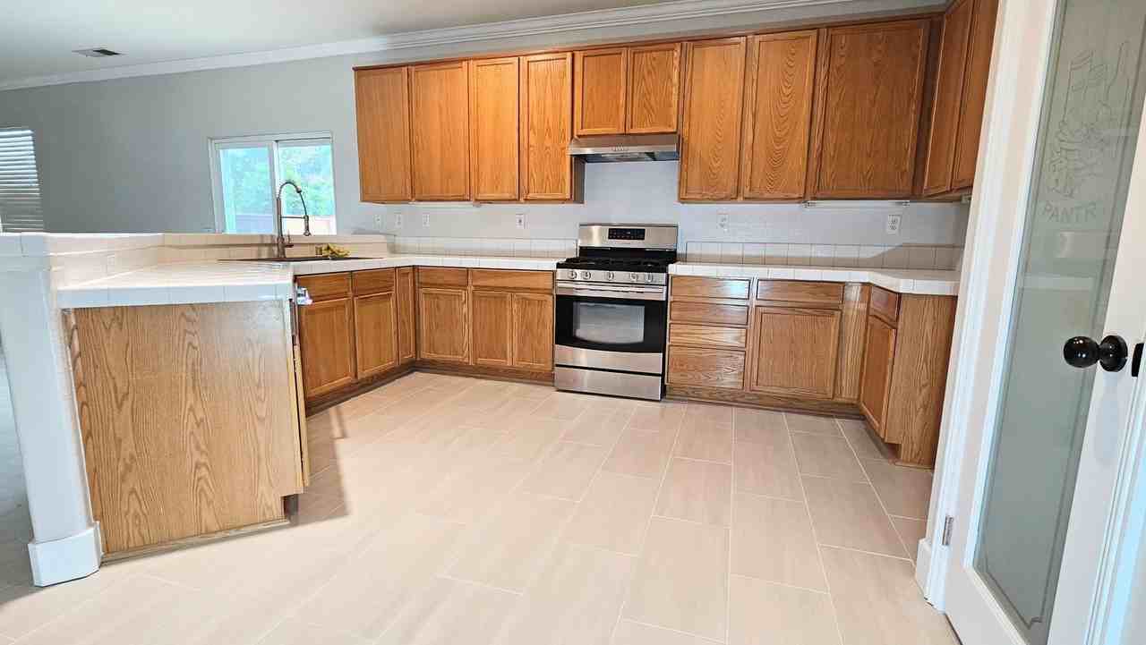 11845 Brandywine Pl - Photo 5 of 22