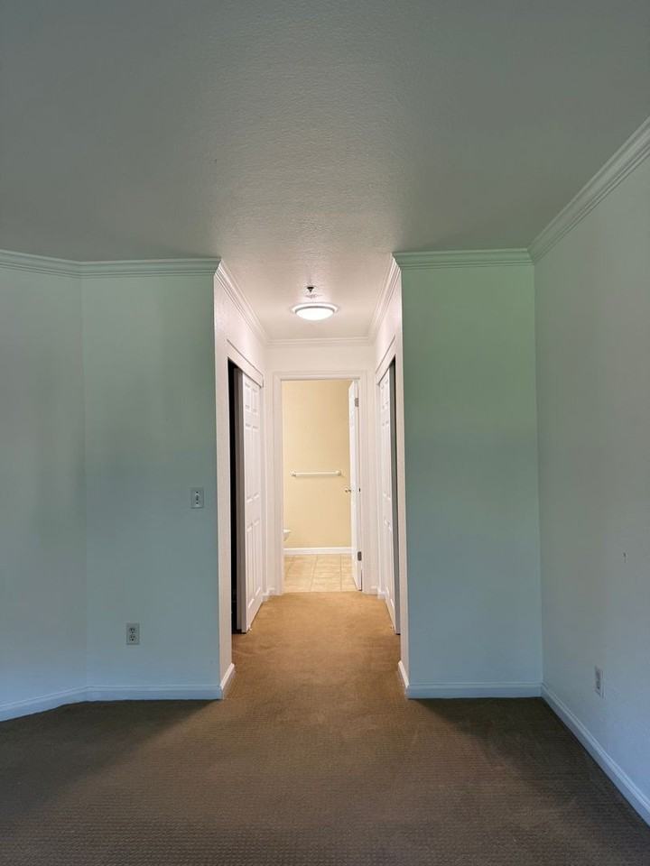 1271 Poplar Ave #106 - Photo 7 of 20