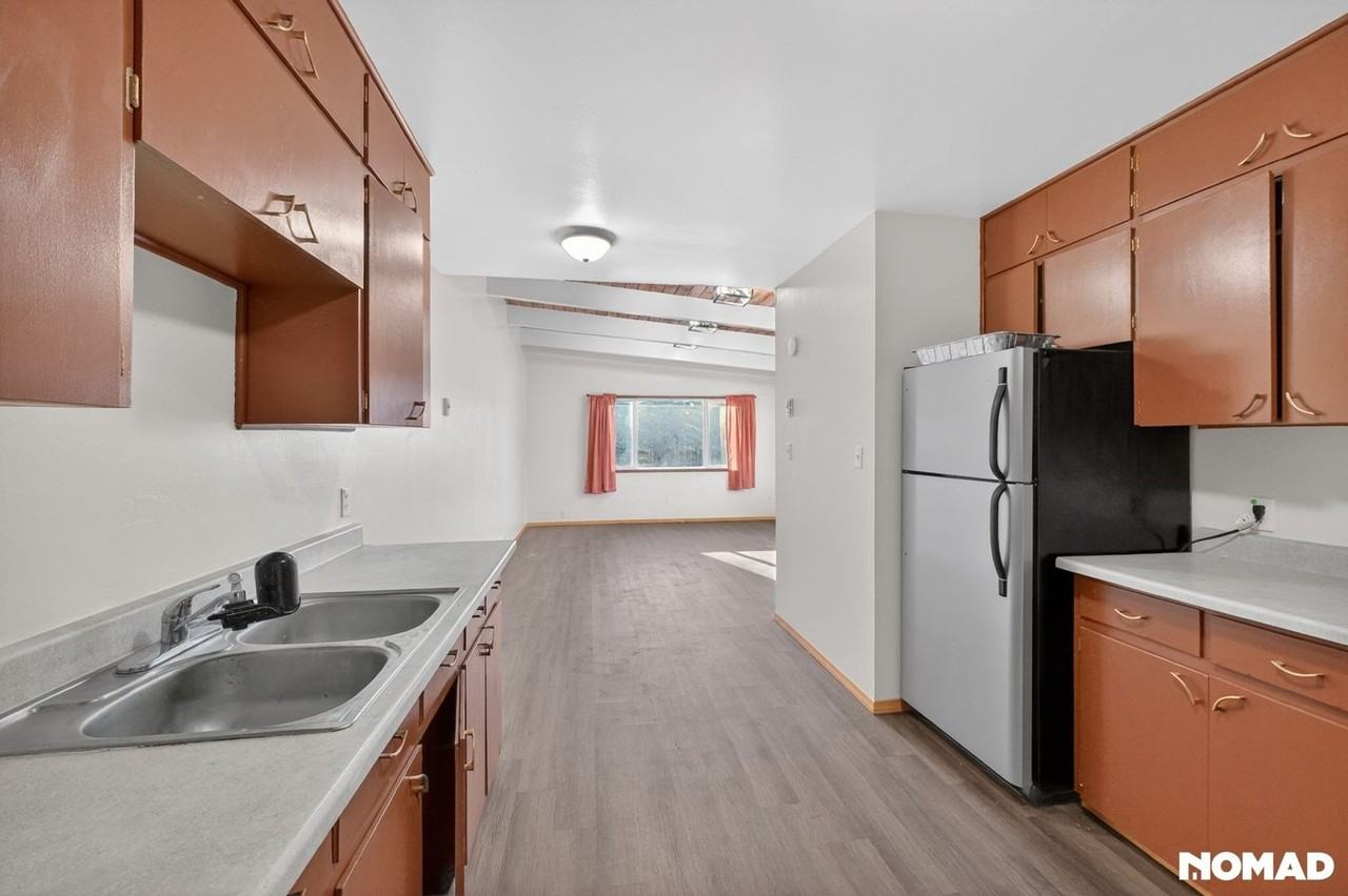 7733 Mcdougal Ave Ne - Photo 3 of 25