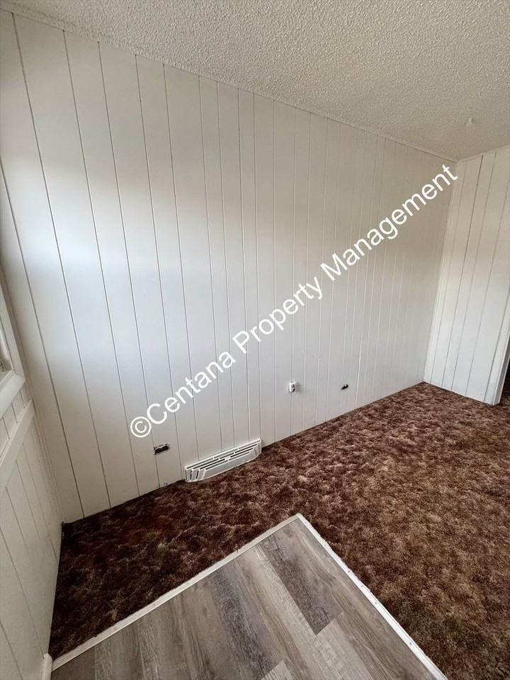 743 Maryland Ave - Photo 4 of 40