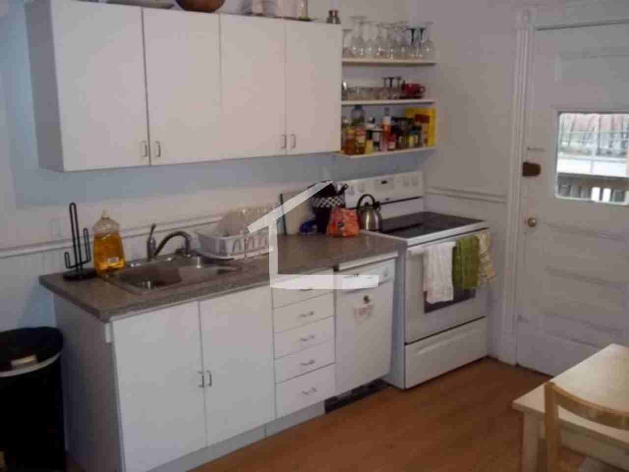 6 Euston St - Photo 2 of 7