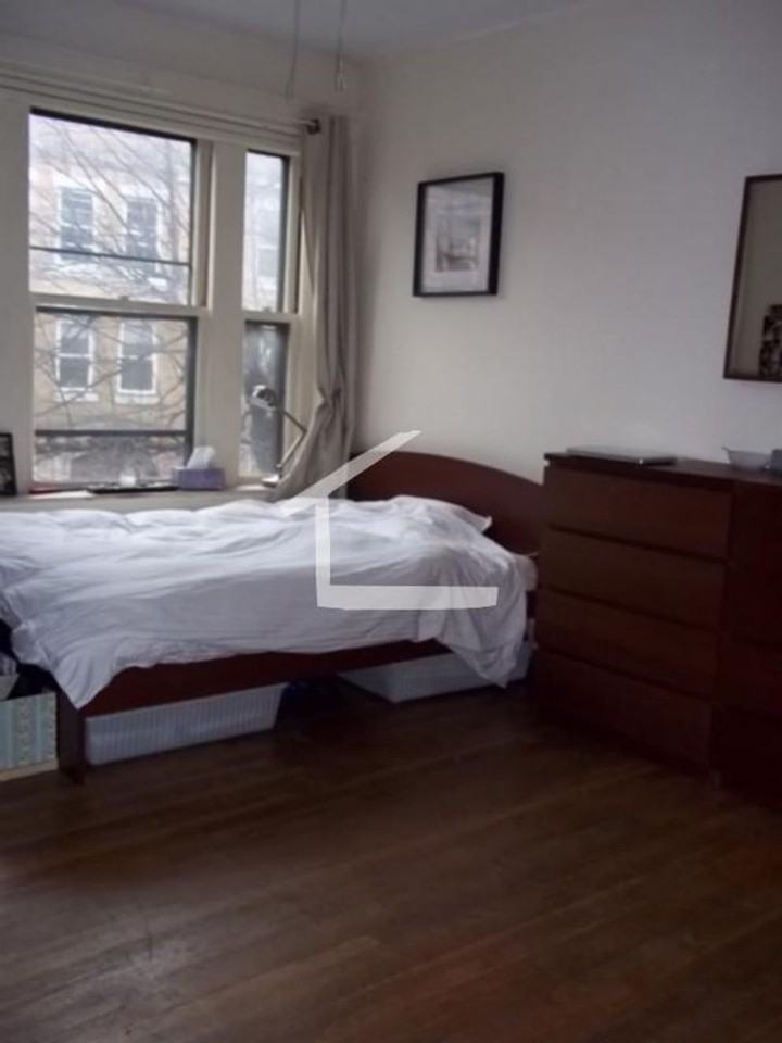 6 Euston St - Photo 4 of 7