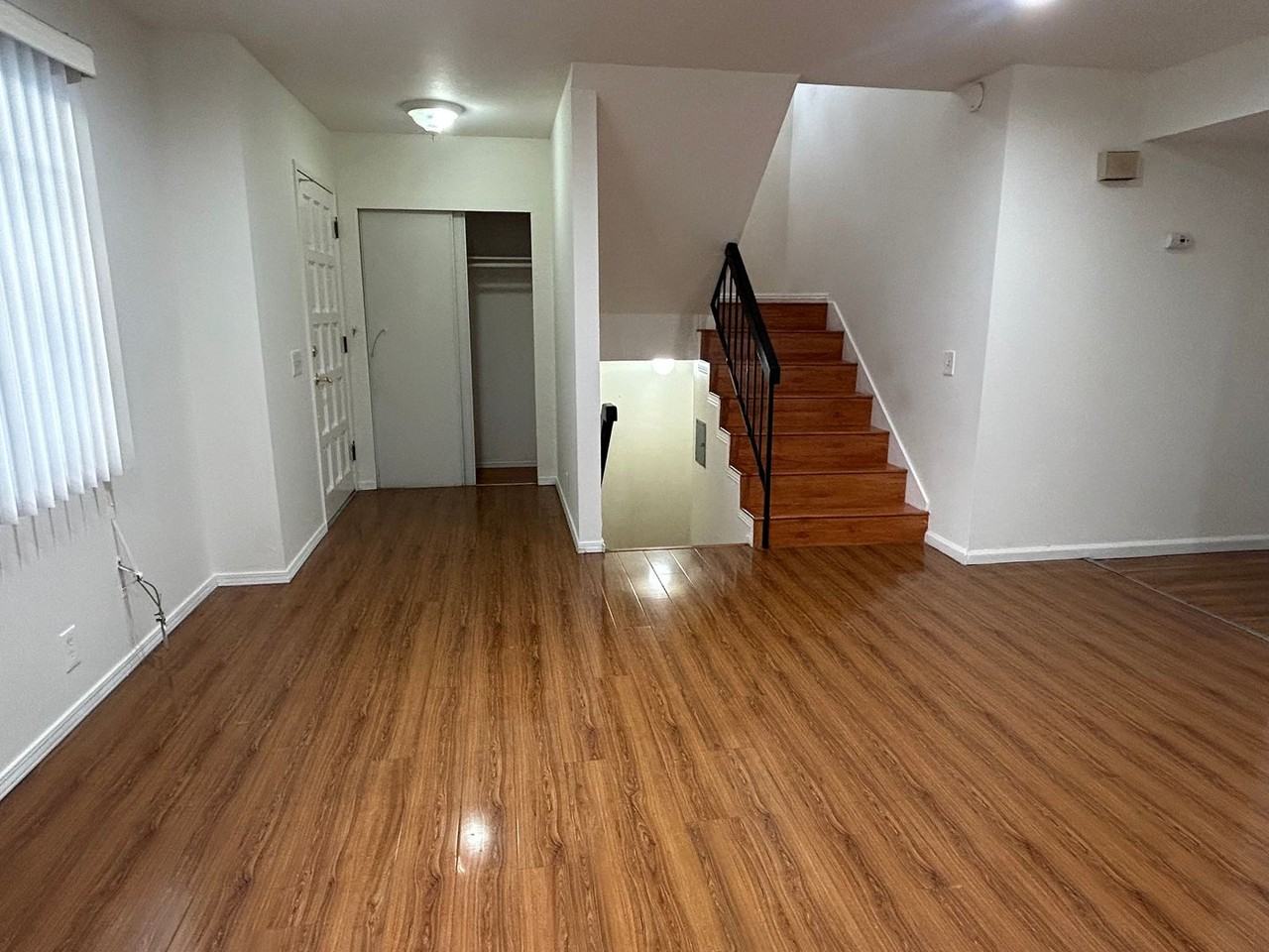 1708 S 6th St #6 - Photo 3 of 21