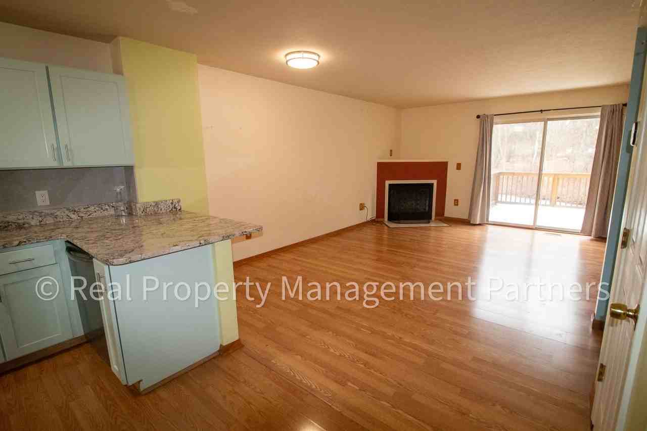 992 Ada Place Dr Se - Photo 6 of 41