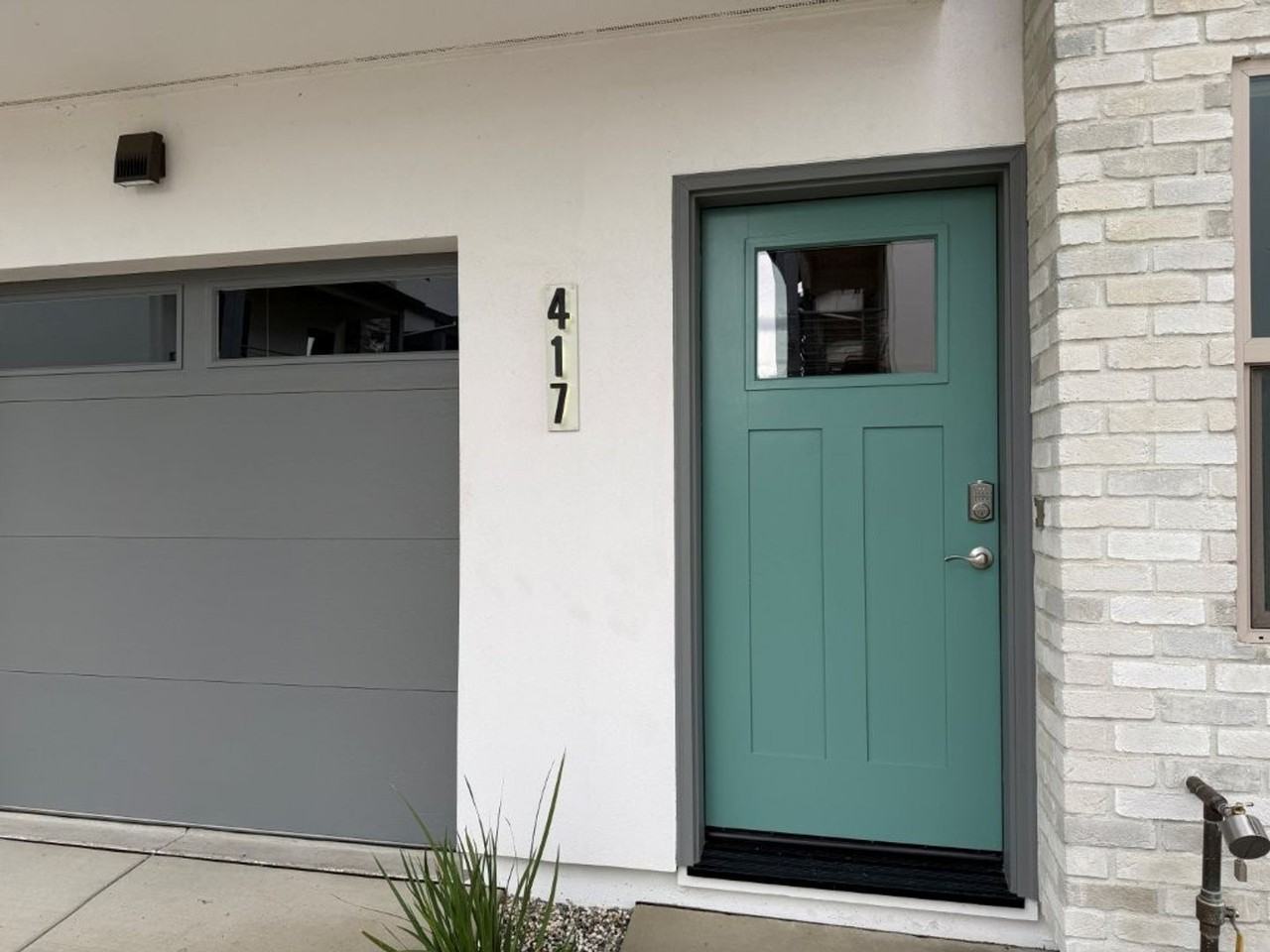 417 Cleveland St - Photo 2 of 20