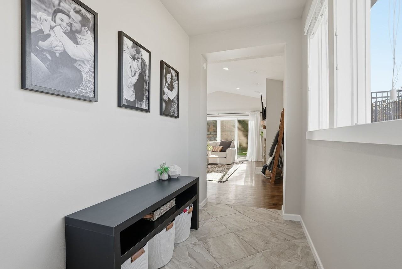 1027 W Basalt Ridge Dr - Photo 4 of 22