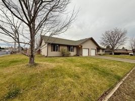 featured image of 1614 Sw Metolius Ave