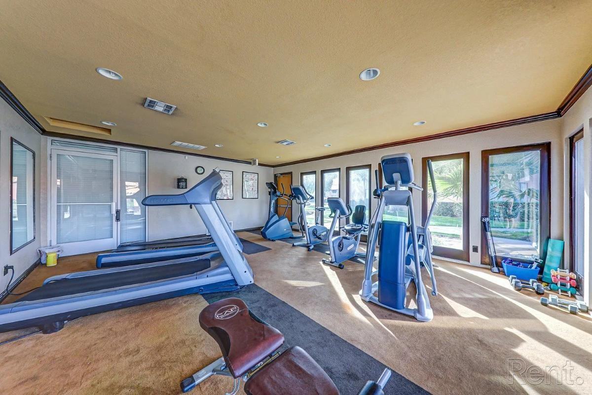 78650 Avenue 42 - Photo 4 of 29