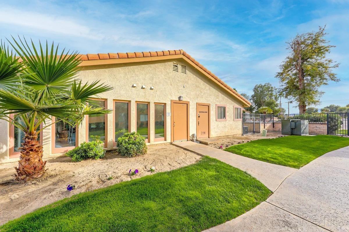 78650 Avenue 42 - Photo 2 of 29