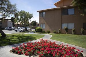 featured image of 78650 Avenue 42