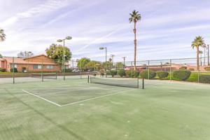 featured image of 78650 Avenue 42