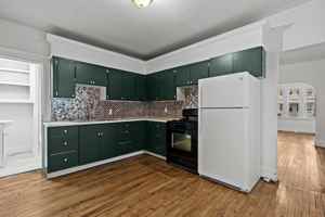 featured image of 9537 McDougall #1