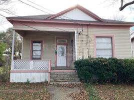 featured image of 1914 Webster Ave