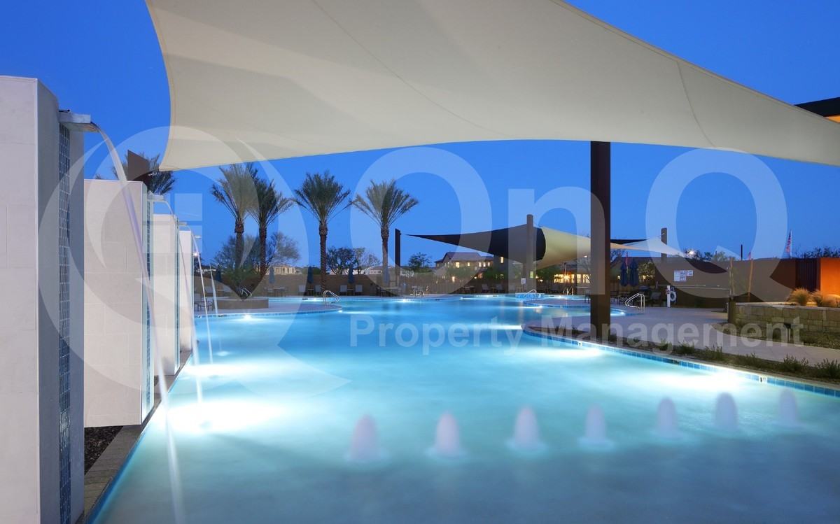 3305 E Cashman Dr - Photo 2 of 6