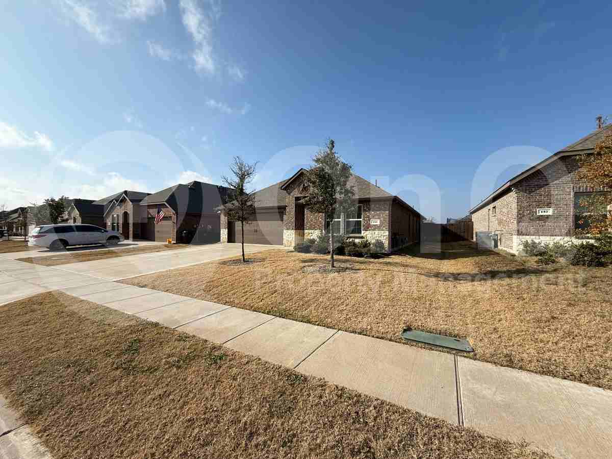 155 Coyote Trl - Photo 3 of 25