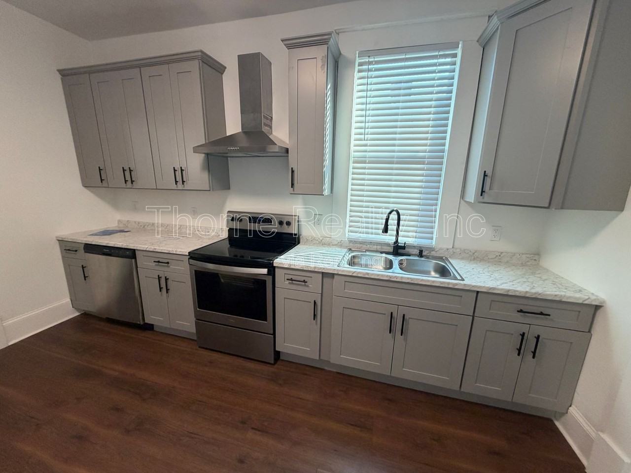 835 Sunset Ave - Photo 5 of 25