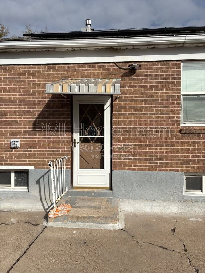 168 Ross Dr - Photo 2 of 31