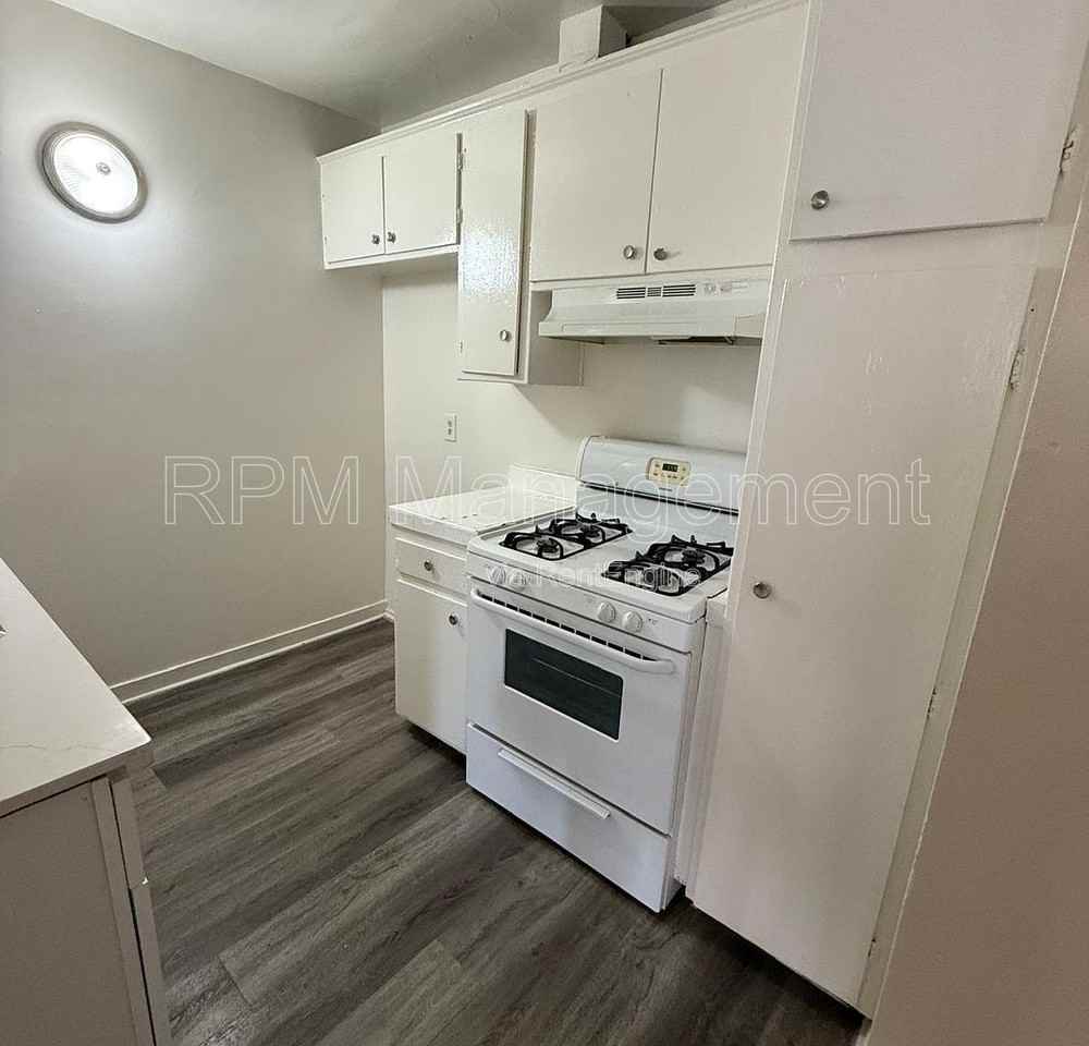 6645 Etiwanda Ave #5 - Photo 5 of 8