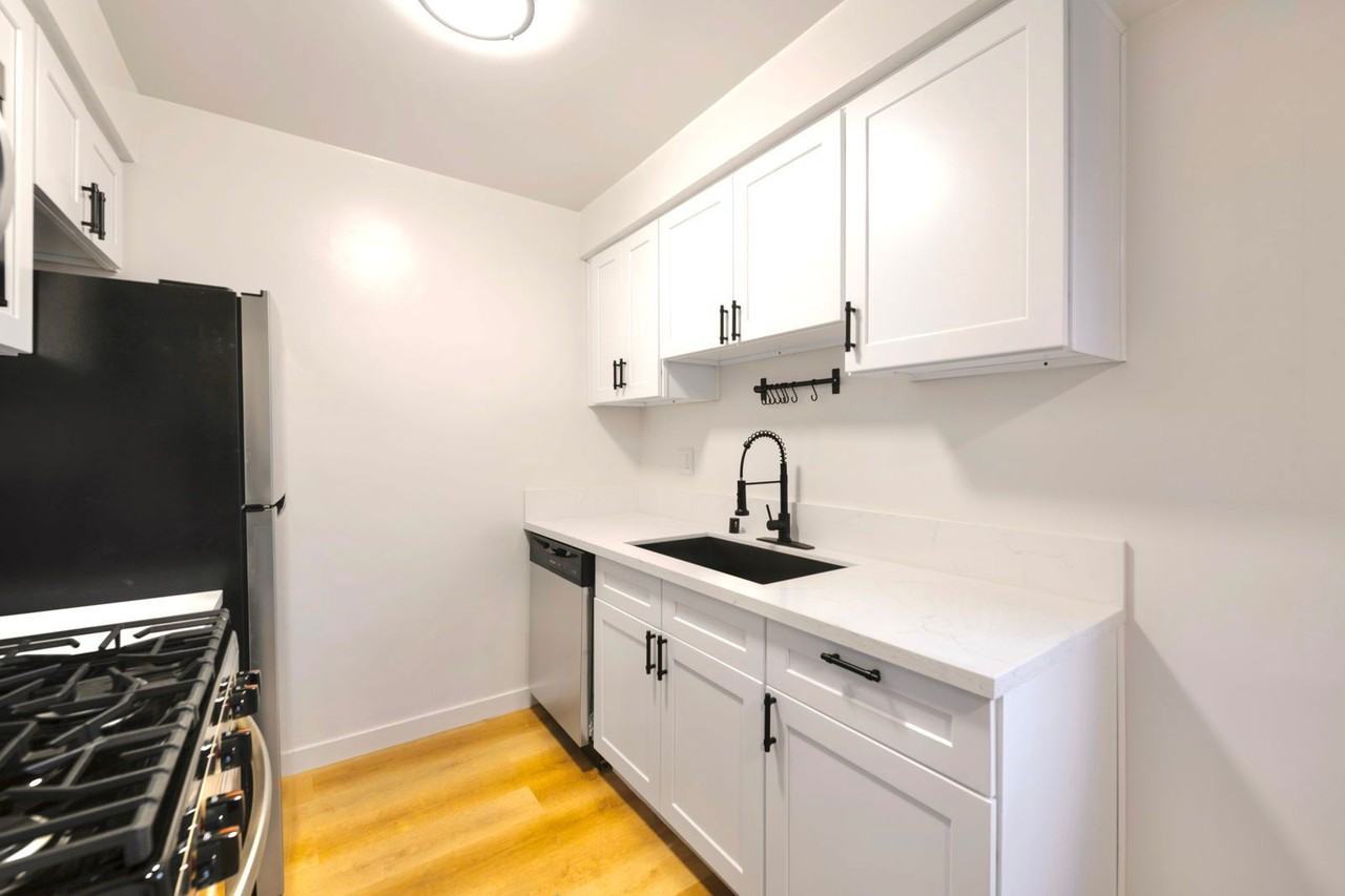 6828 Fulton Ave #8 - Photo 2 of 13