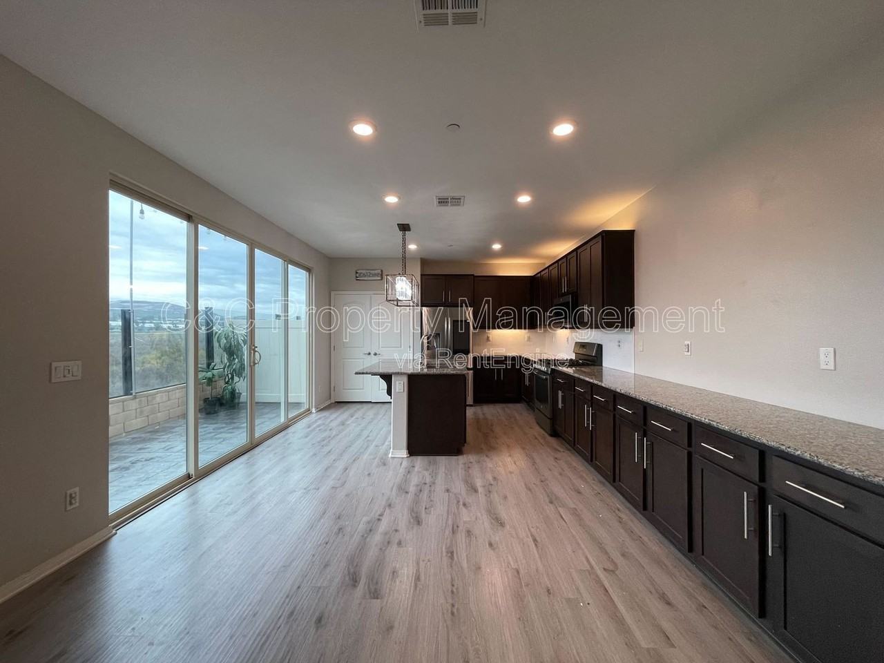 4860 Ballast Ln - Photo 4 of 21