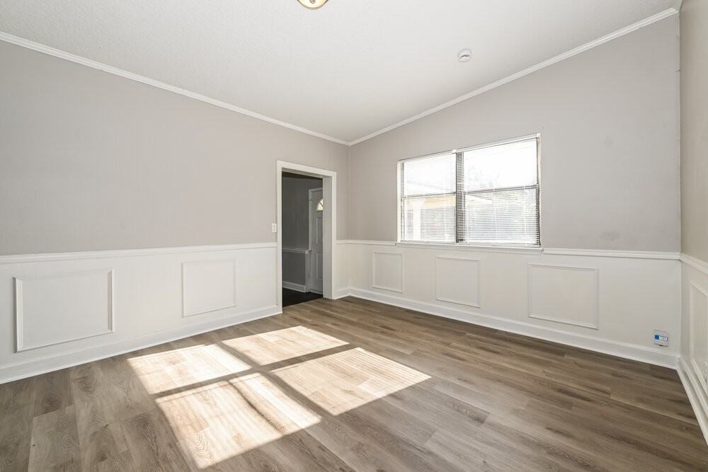 2611 Lowes Pl - Photo 5 of 16