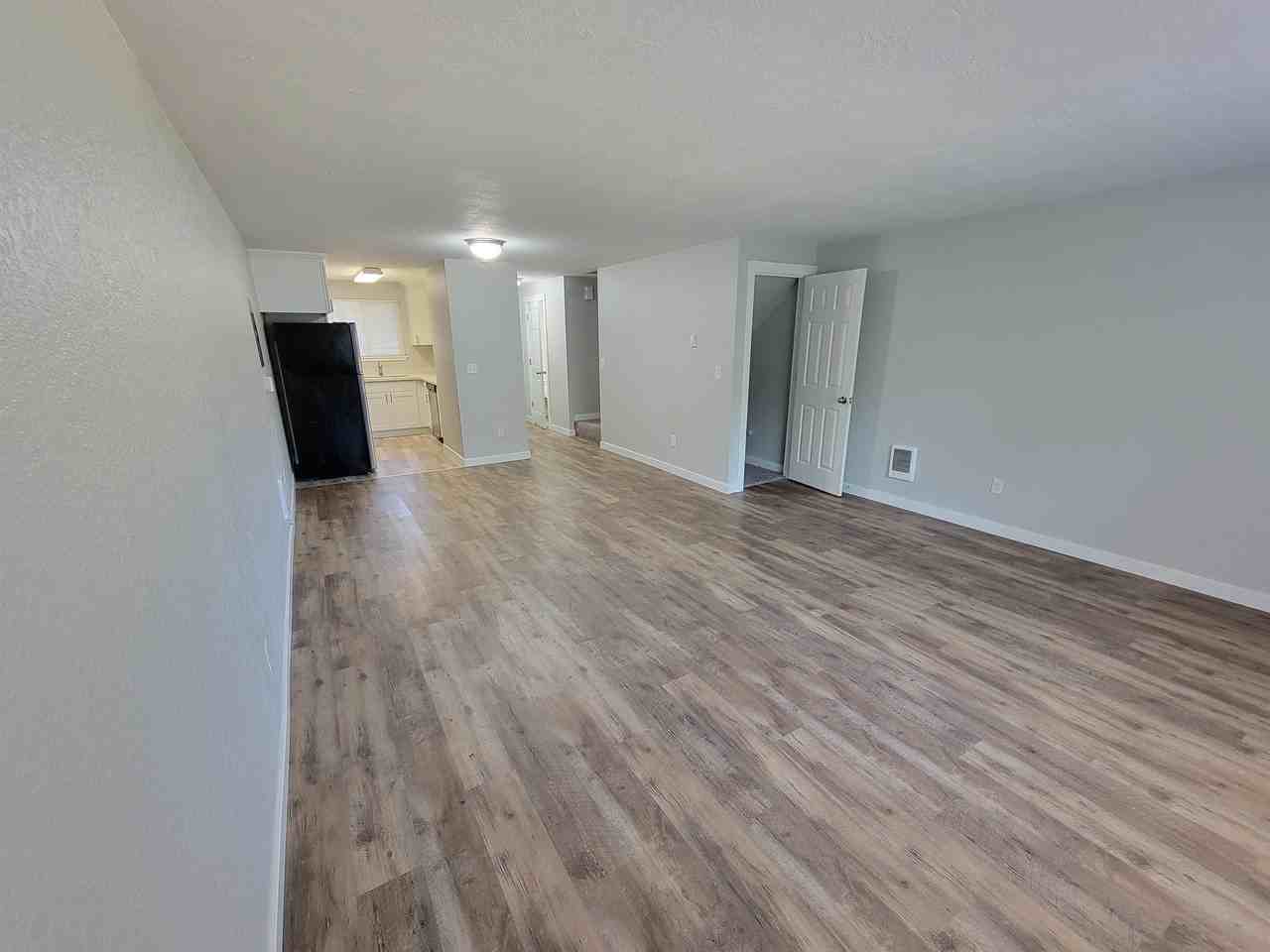 12705 48th Ave Ne #3 - Photo 7 of 17