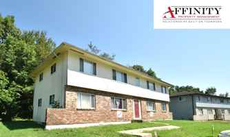 featured image of 1507 N 55th Dr #B