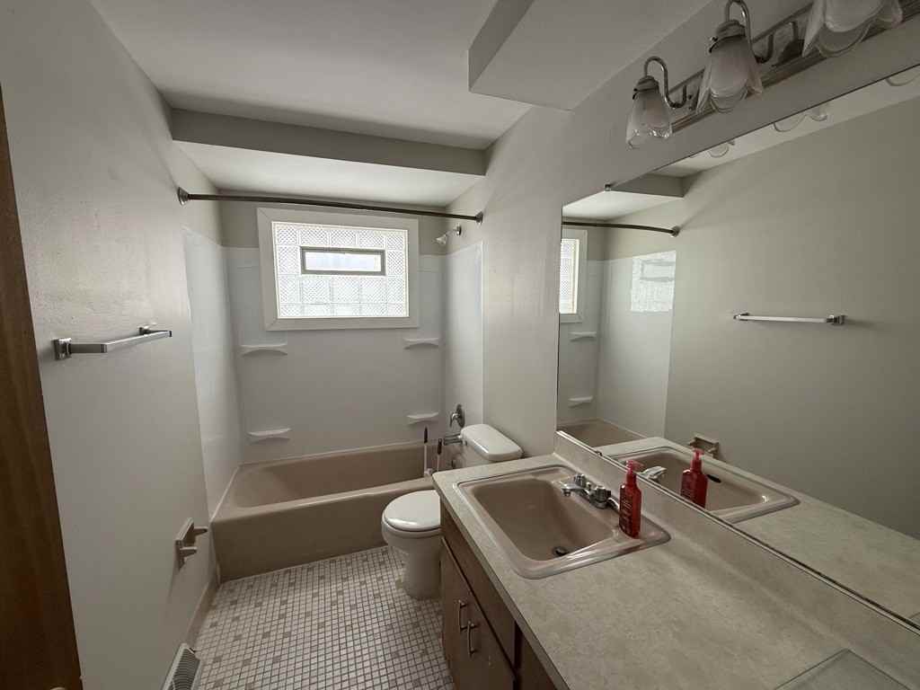 4958 W Midland Dr #4956 - Photo 7 of 8