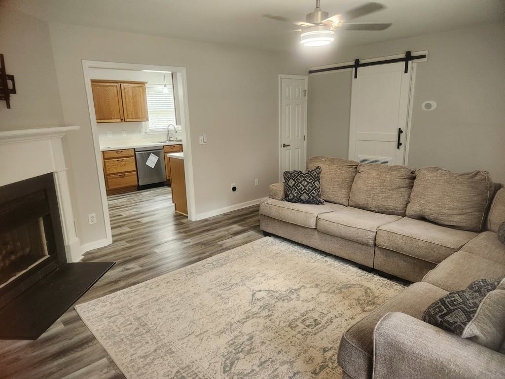 737 Trebor Dr #B - Photo 2 of 24