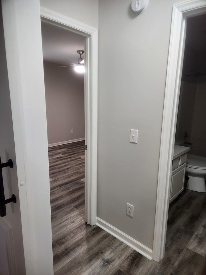 737 Trebor Dr #B - Photo 5 of 24