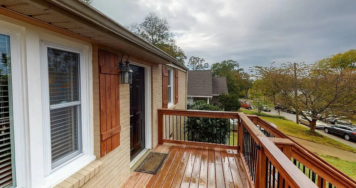 3803 Nevada Ave - Photo 4 of 37