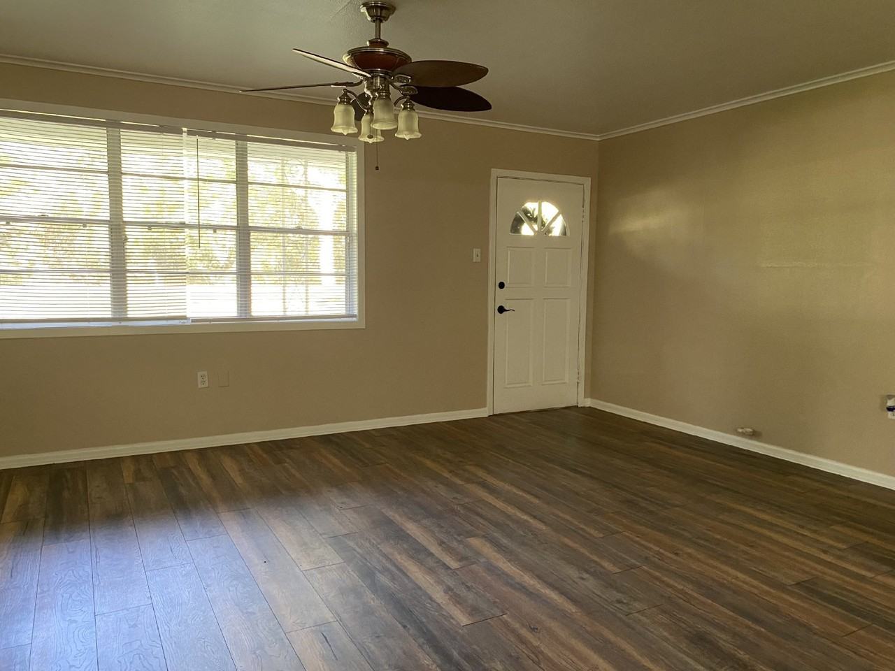 1512 W Hugh Loop Rd - Photo 3 of 14