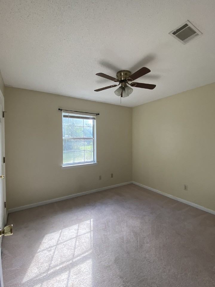 1442 Firefinder Ln - Photo 6 of 14