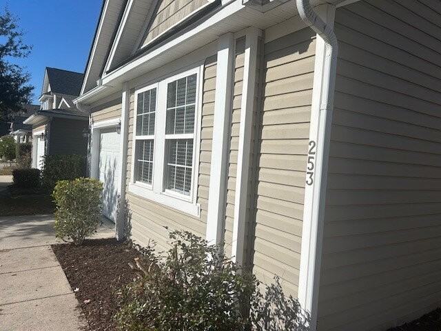 253 Chemistry Cir - Photo 2 of 9