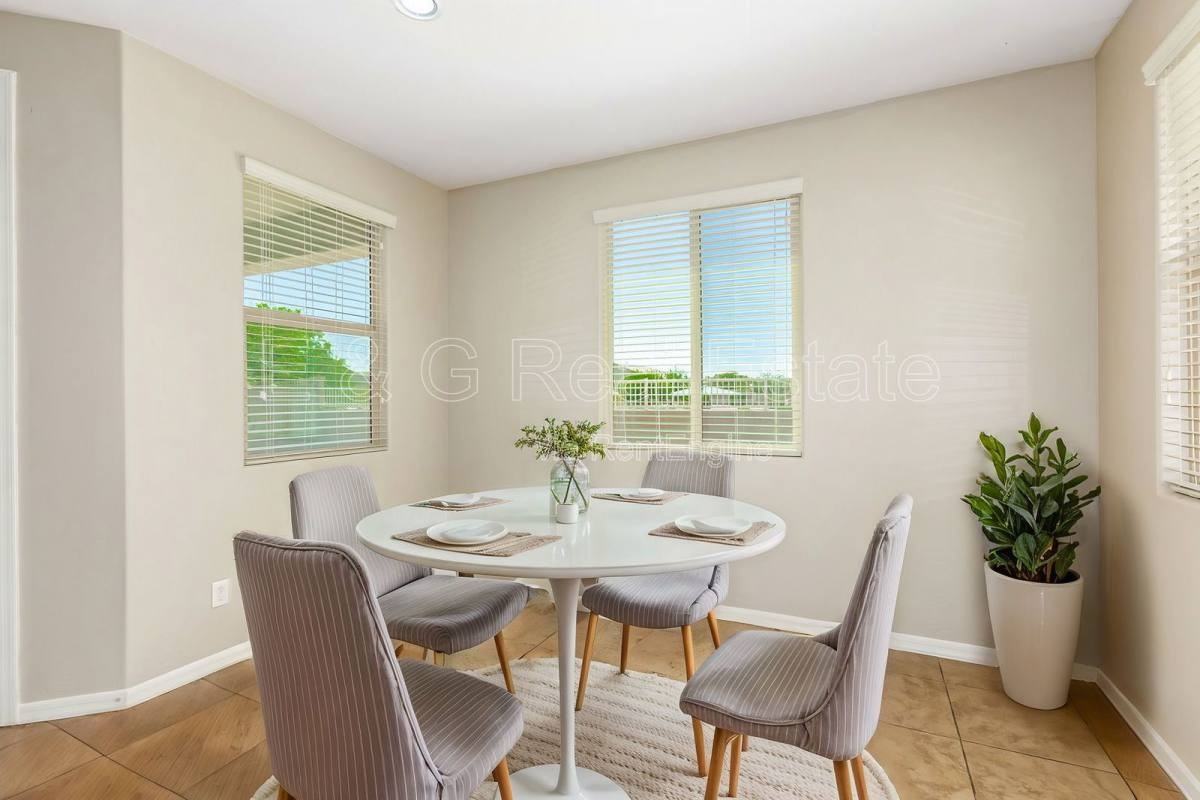 35082 N Laredo Dr - Photo 7 of 10