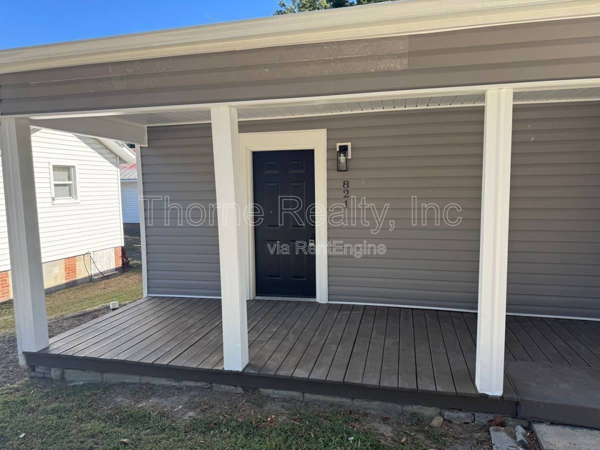 821 Belleview Ave - Photo 2 of 10