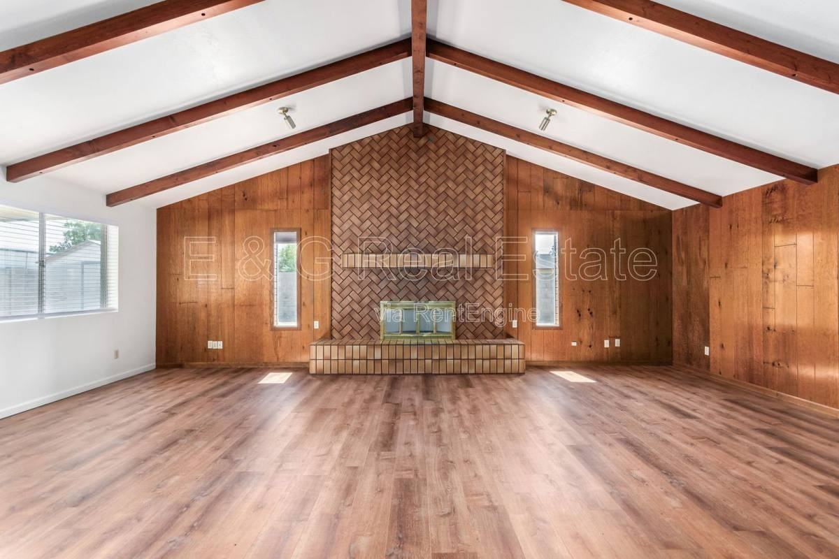 3827 W Meadow Dr - Photo 7 of 10